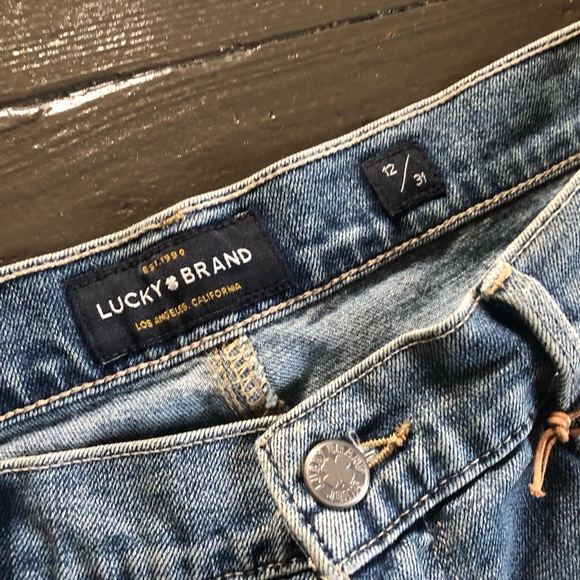 Lucky Brand Brooke crop size 12 with a 31” waist - Picture 8 of 8